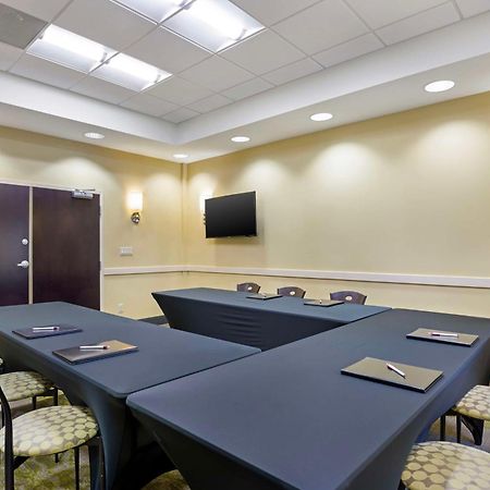 Best Western Plus Thornburg Inn & Suites Екстериор снимка